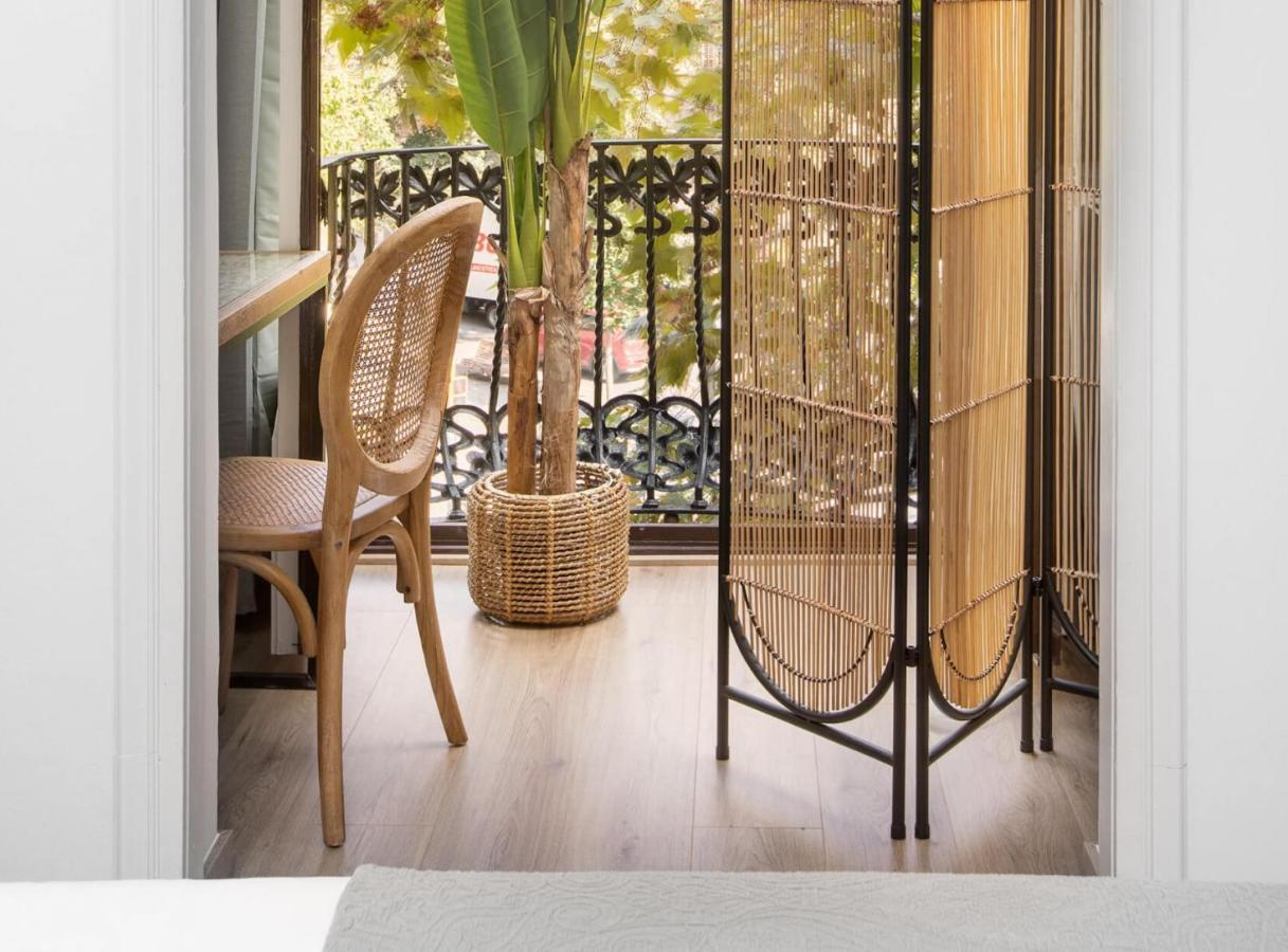 La Maison De Barcelone Dış mekan fotoğraf